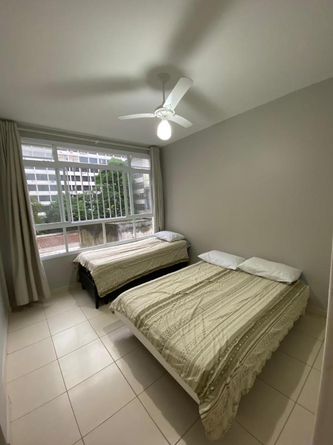 Apartamento Frente Mar Gonzaga Santos 3 Apartman Kültér fotó